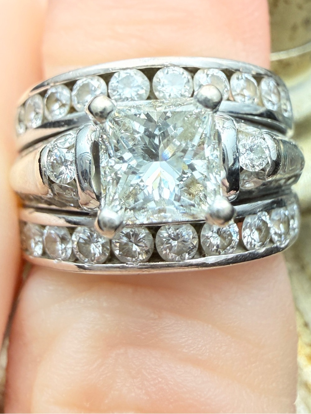 White Gold DIAMOND WEDDING BAND From the SHANE COMPANY size 5.5 STUNNING 3 bands